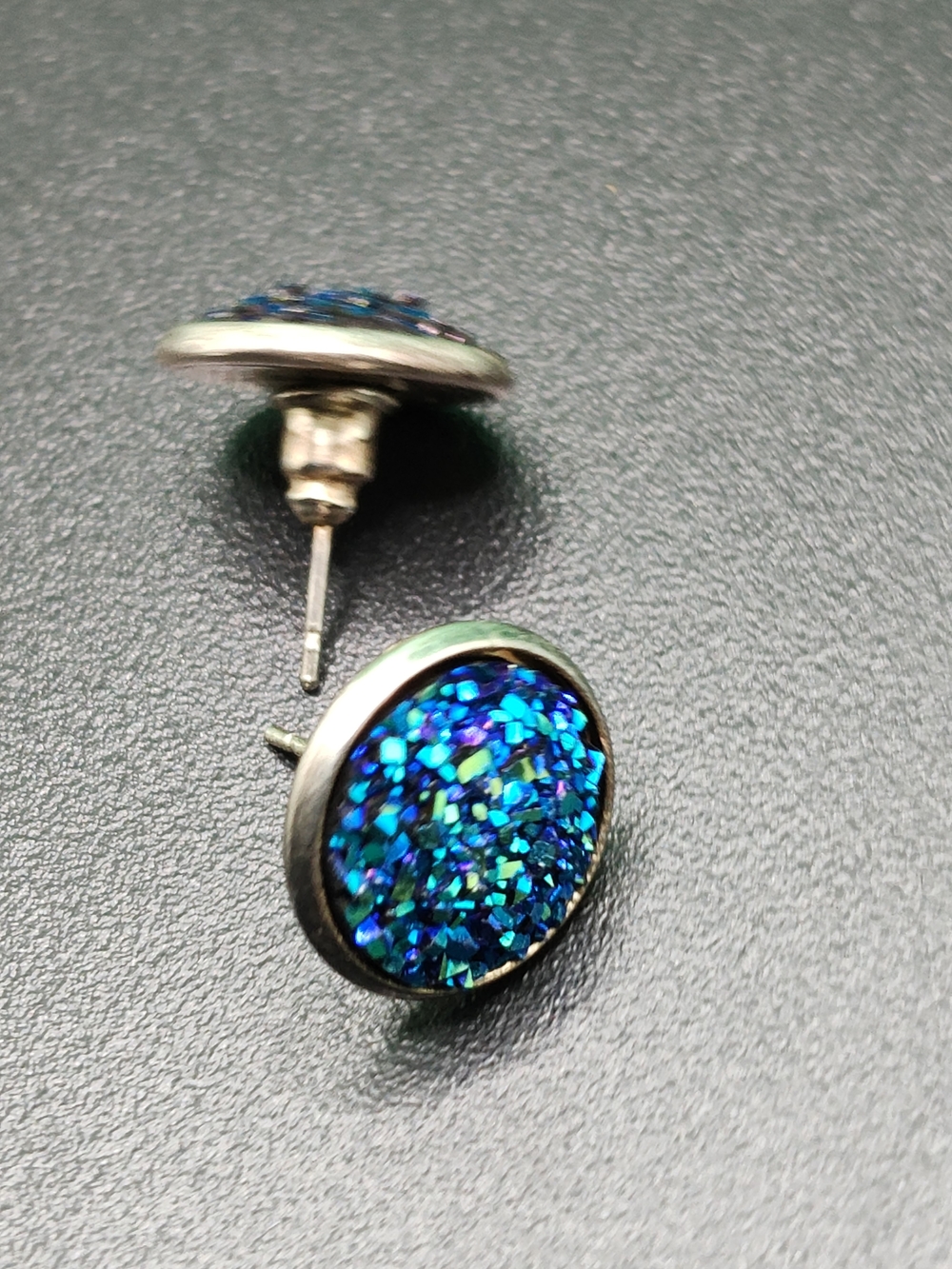 Blue Druzy Round Stud Earrings - Brand Unspecified